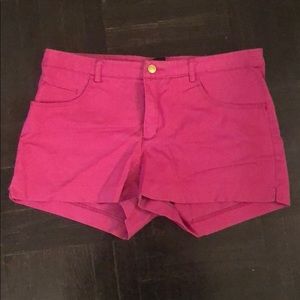 H&M hot pink shorts